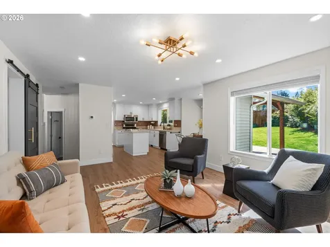 17369 Wake Robin Circle Oregon City OR 97045