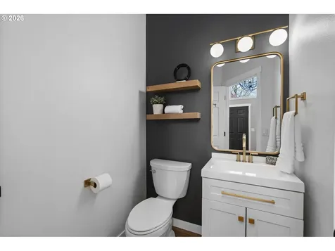 17369 Wake Robin Circle Oregon City OR 97045