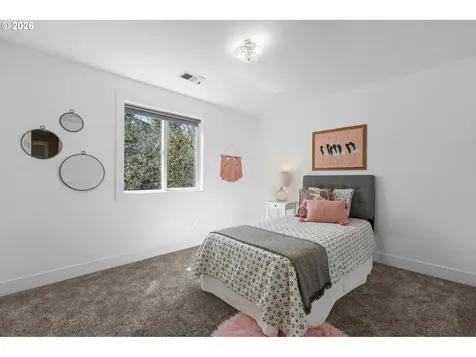 17369 Wake Robin Circle Oregon City OR 97045