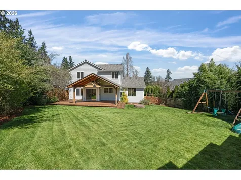 17369 Wake Robin Circle Oregon City OR 97045