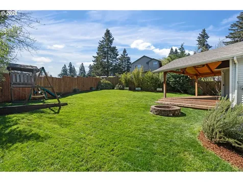 17369 Wake Robin Circle Oregon City OR 97045