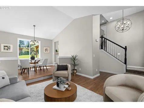 17369 Wake Robin Circle Oregon City OR 97045