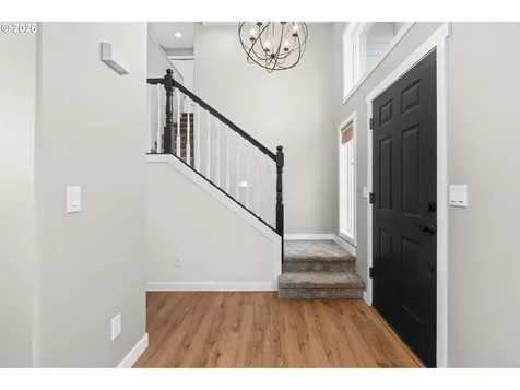 17369 Wake Robin Circle Oregon City OR 97045