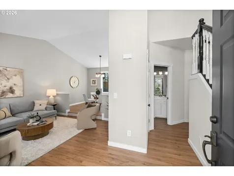 17369 Wake Robin Circle Oregon City OR 97045