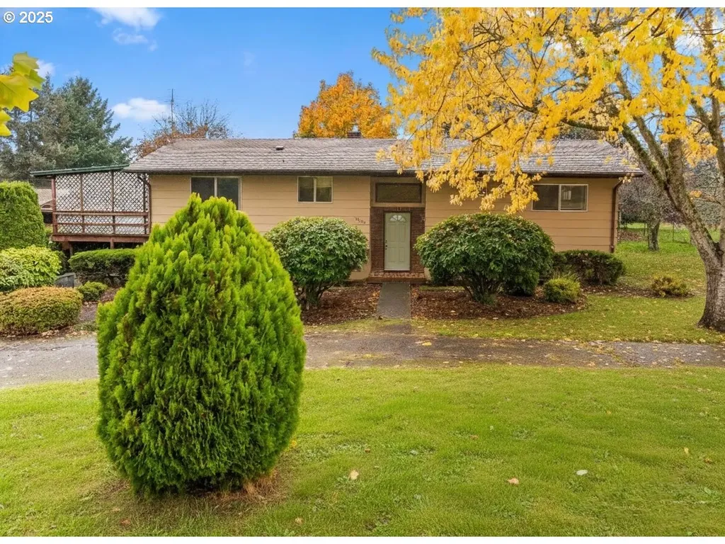 15690 S Carus Road Oregon City OR 97045
