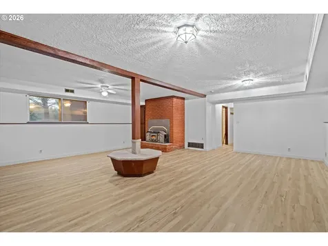 15690 S Carus Road Oregon City OR 97045