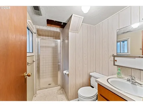 15690 S Carus Road Oregon City OR 97045
