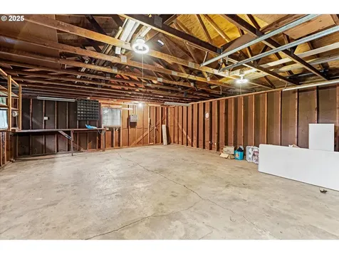 15690 S Carus Road Oregon City OR 97045