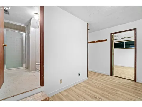 15690 S Carus Road Oregon City OR 97045