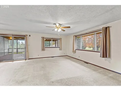 15690 S Carus Road Oregon City OR 97045