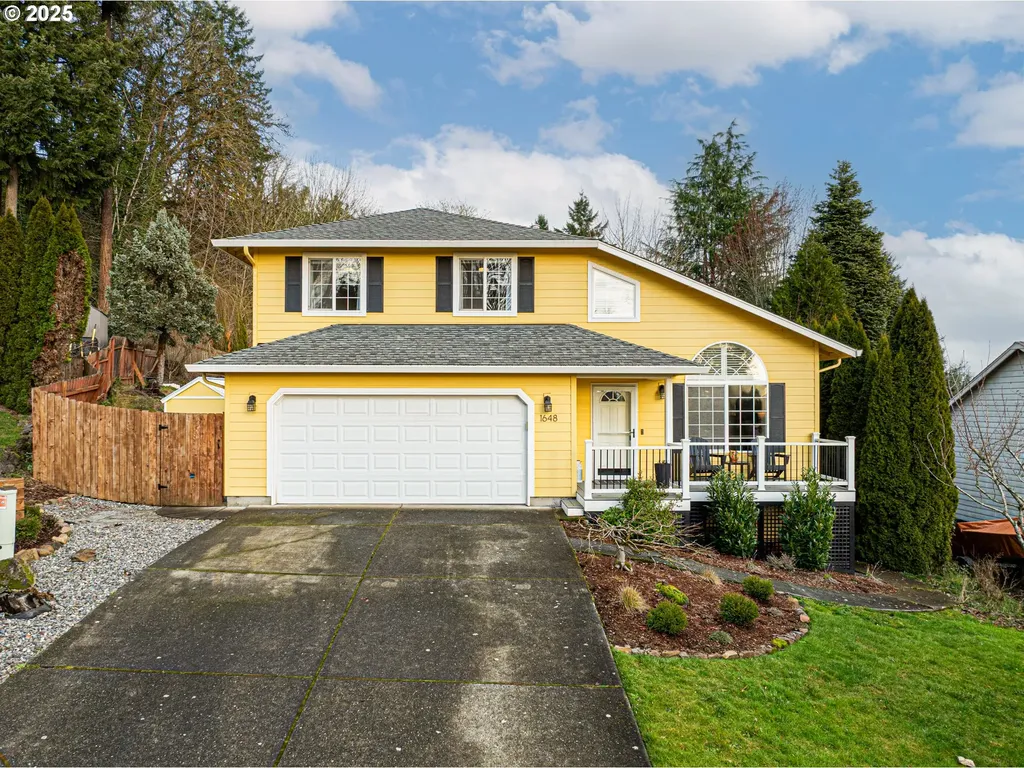 1648 N 9th Street Washougal WA 98671