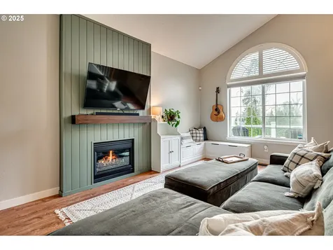 1648 N 9th Street Washougal WA 98671