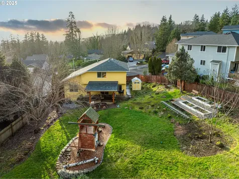 1648 N 9th Street Washougal WA 98671