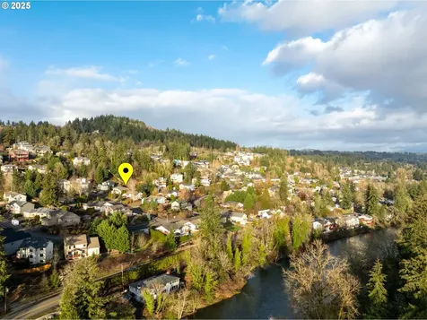 1648 N 9th Street Washougal WA 98671