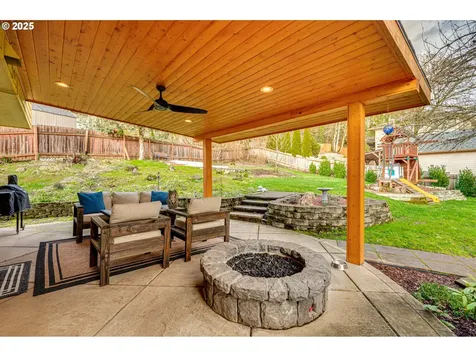 1648 N 9th Street Washougal WA 98671