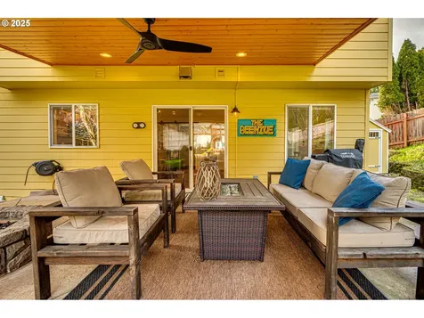 1648 N 9th Street Washougal WA 98671