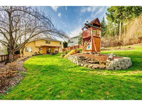 1648 N 9th Street Washougal WA 98671
