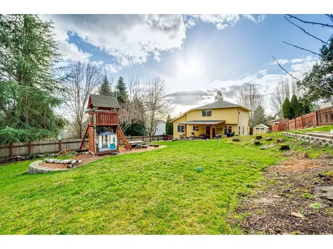 1648 N 9th Street Washougal WA 98671