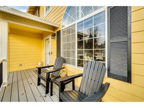 1648 N 9th Street Washougal WA 98671
