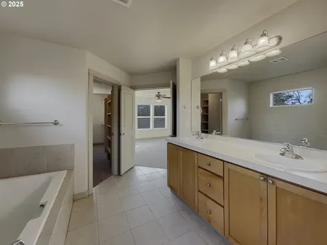 19840 SW Pams Court Beaverton OR 97003