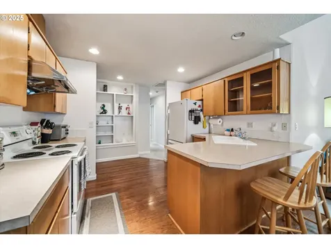 1730 SE 92nd Avenue Portland OR 97216