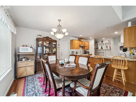 1730 SE 92nd Avenue Portland OR 97216