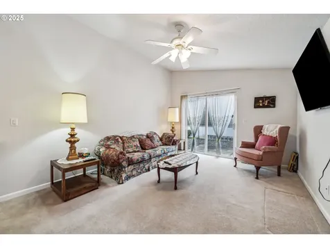 1730 SE 92nd Avenue Portland OR 97216
