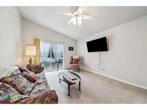 1730 SE 92nd Avenue Portland OR 97216