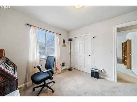 1730 SE 92nd Avenue Portland OR 97216