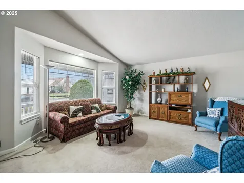 1730 SE 92nd Avenue Portland OR 97216