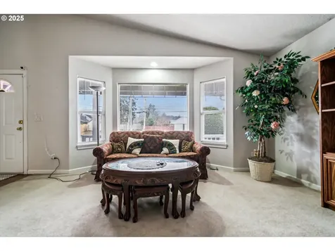 1730 SE 92nd Avenue Portland OR 97216