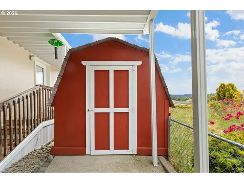 1003 Shadow Ranch Lane Roseburg OR 97470