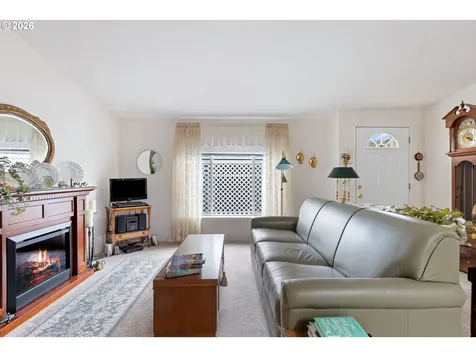 1003 Shadow Ranch Lane Roseburg OR 97470