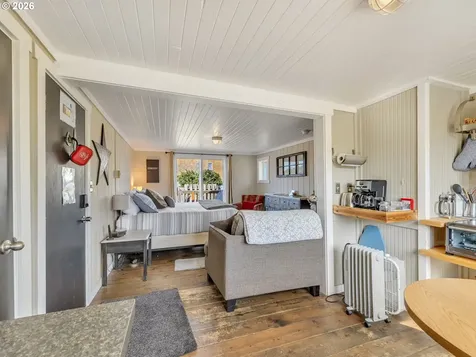 105 Ocean Beach Boulevard Long Beach WA 98631