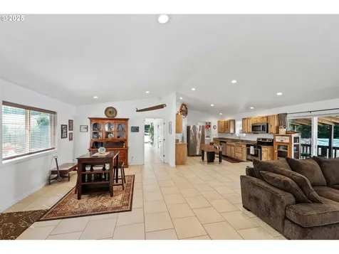 42790 Myrtle Lane Port Orford OR 97465