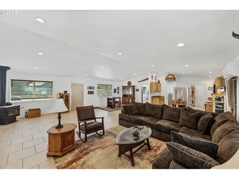 42790 Myrtle Lane Port Orford OR 97465