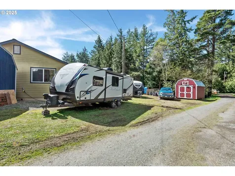 42790 Myrtle Lane Port Orford OR 97465