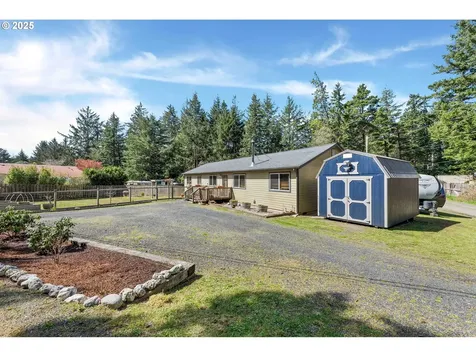 42790 Myrtle Lane Port Orford OR 97465