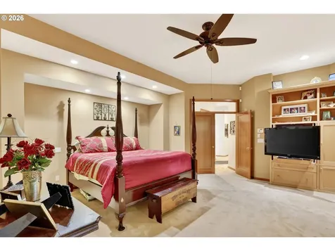 284 SE 41st Court Gresham OR 97080