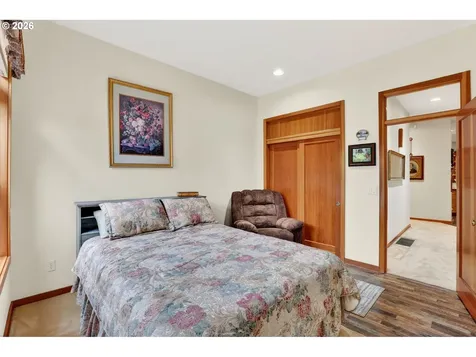 284 SE 41st Court Gresham OR 97080