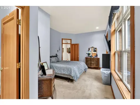 284 SE 41st Court Gresham OR 97080