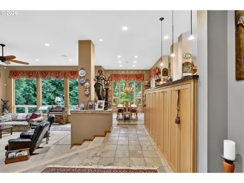 284 SE 41st Court Gresham OR 97080