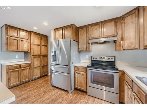 2040 NE 213th Avenue Fairview OR 97024