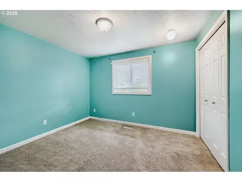 2040 NE 213th Avenue Fairview OR 97024