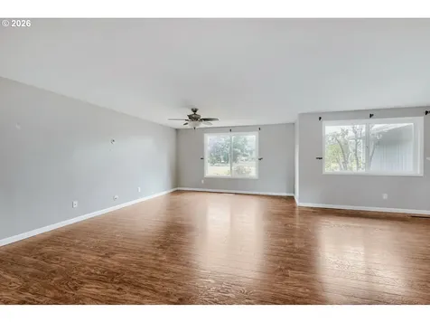 2040 NE 213th Avenue Fairview OR 97024