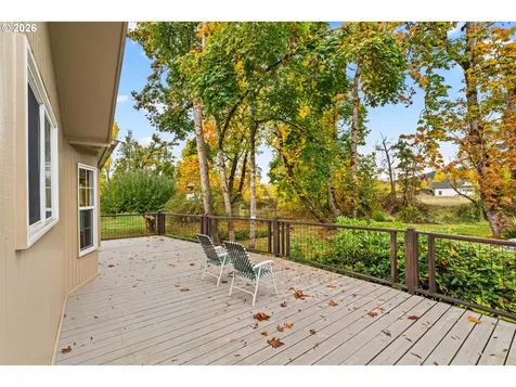 81541 Davisson Road Creswell OR 97426