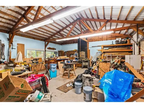81541 Davisson Road Creswell OR 97426