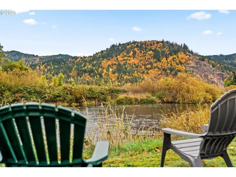 81541 Davisson Road Creswell OR 97426