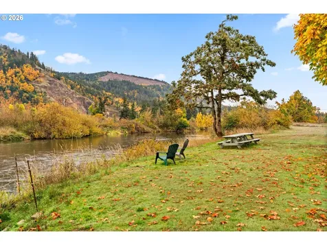 81541 Davisson Road Creswell OR 97426