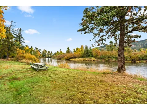 81541 Davisson Road Creswell OR 97426